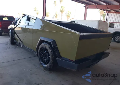 2024 Tesla Cybertruck All-Wheel Drive из США, поврежденный, VIN 7G2CEHED0RA006320